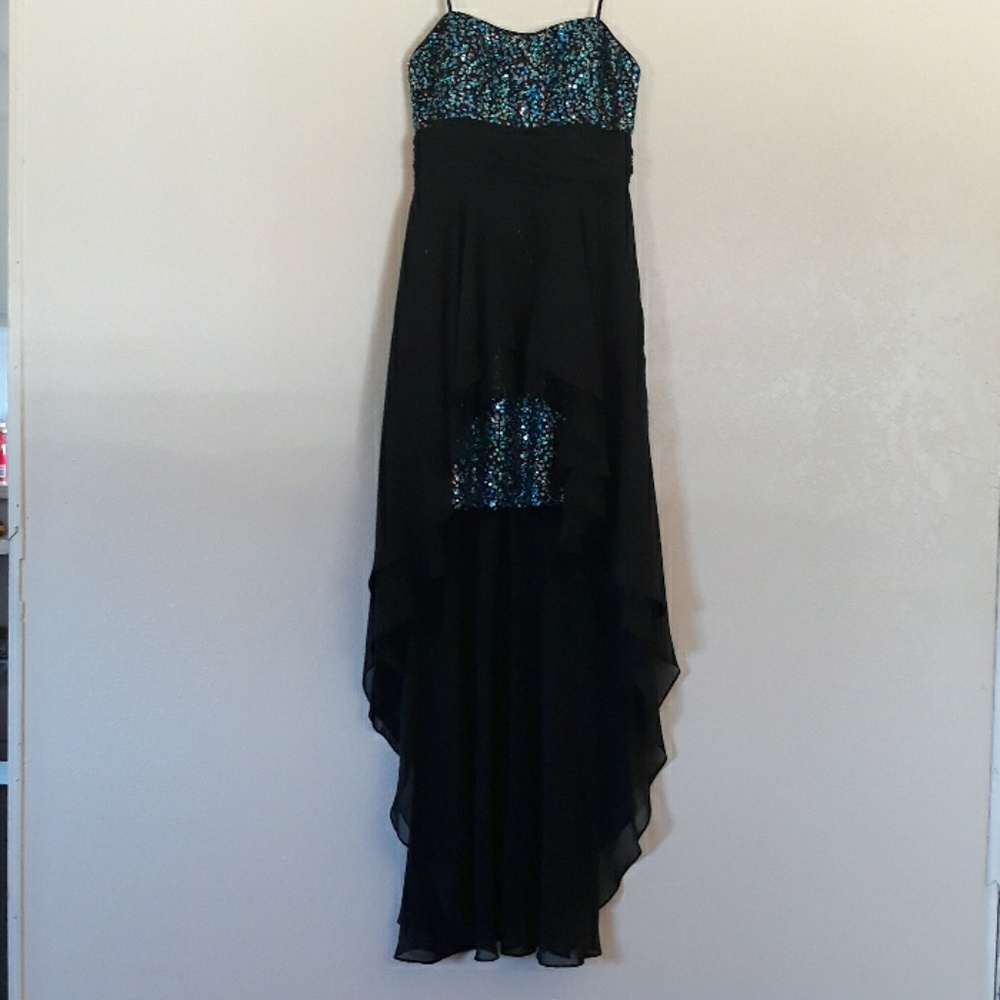 Beautiful Size 9/10 formal dress